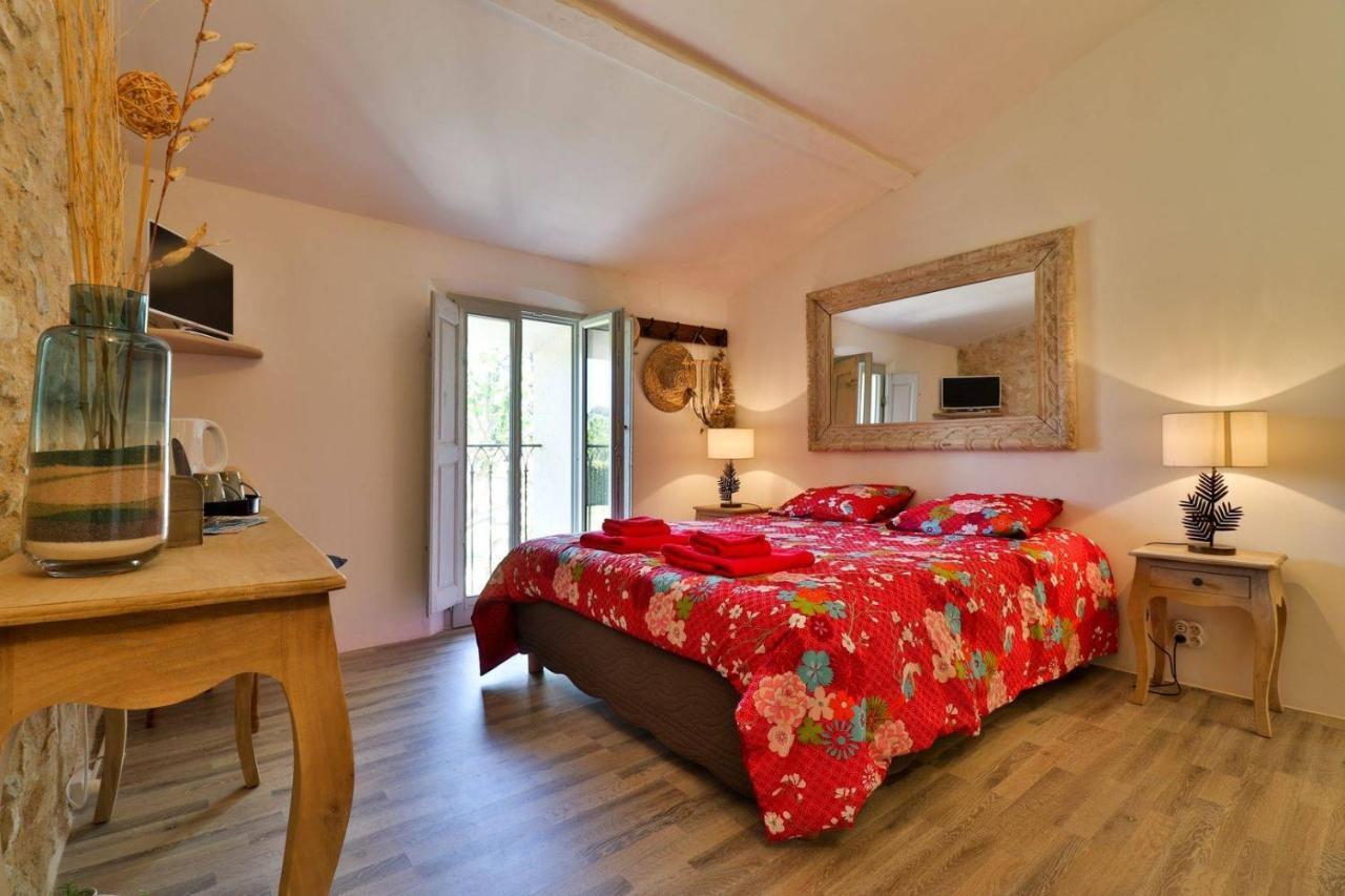 Le Mas De La Calade Bed and Breakfast Aix-en-Provence Zewnętrze zdjęcie