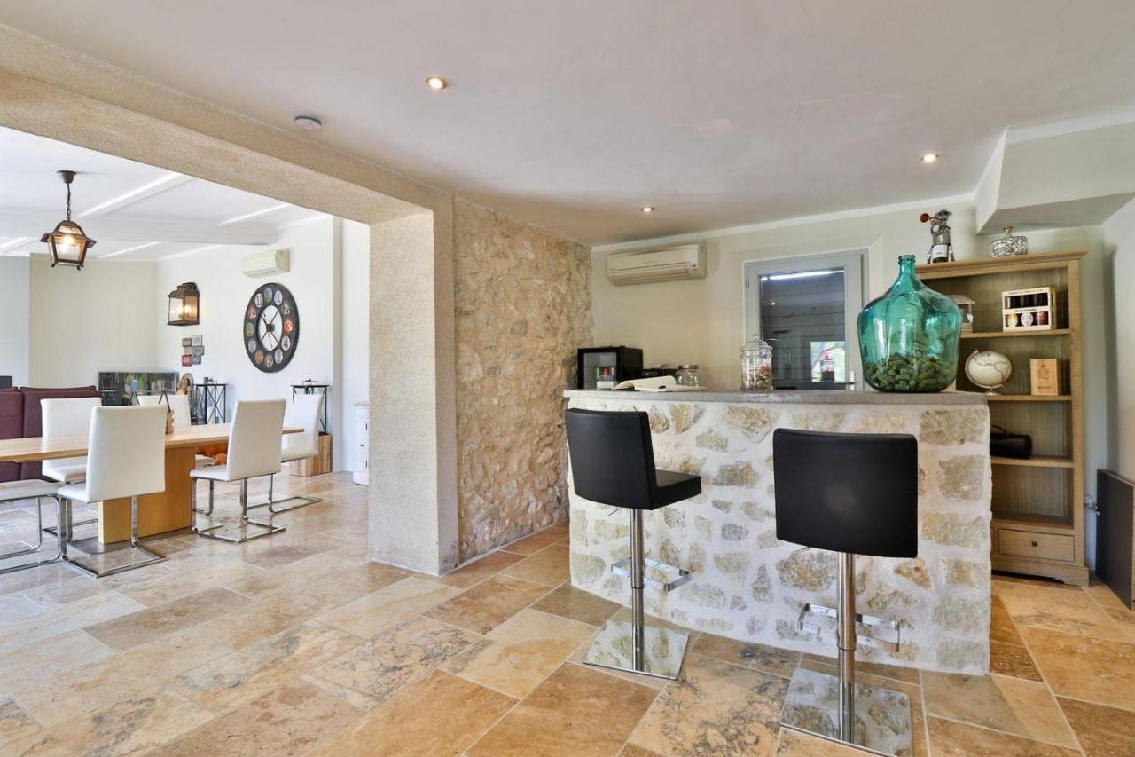 Le Mas De La Calade Bed and Breakfast Aix-en-Provence Zewnętrze zdjęcie