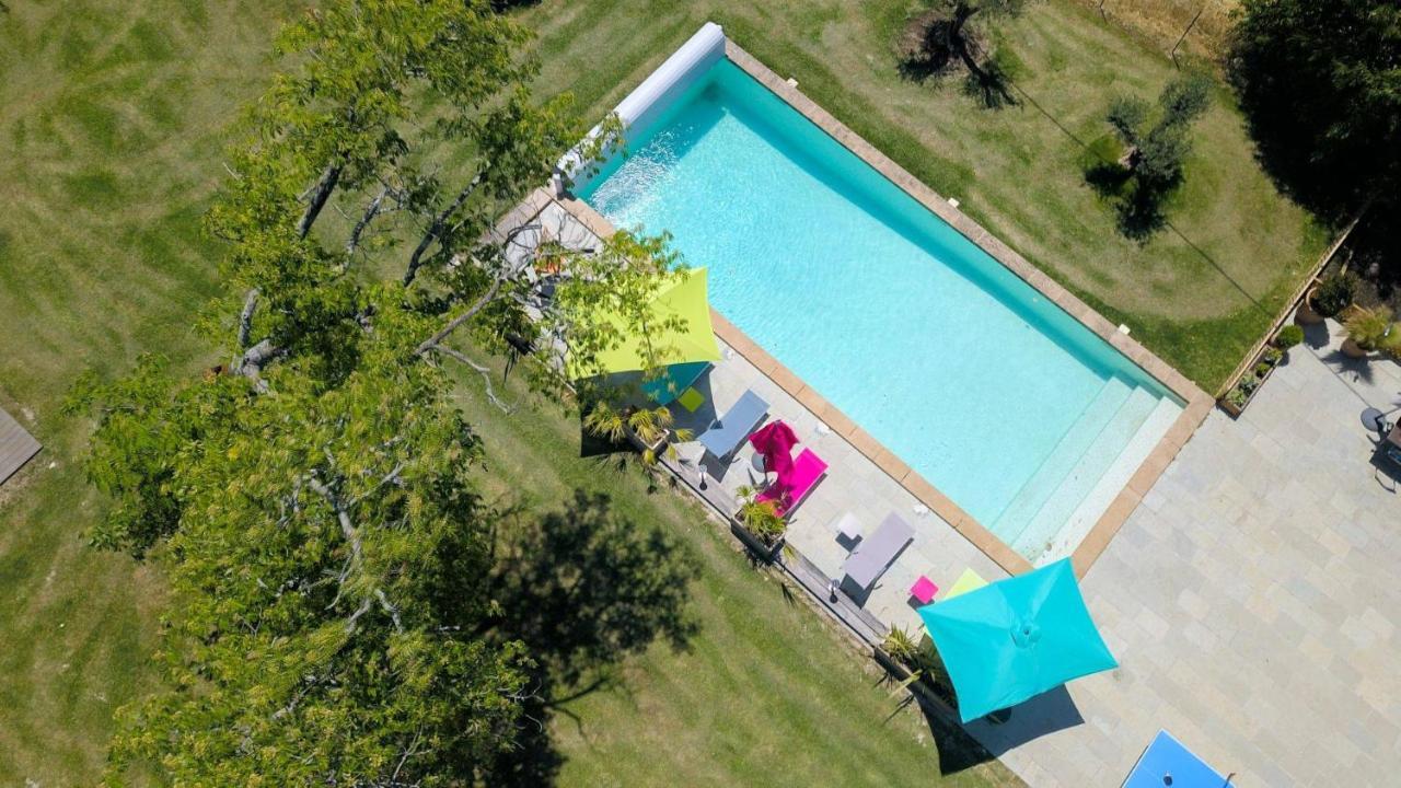 Le Mas De La Calade Bed and Breakfast Aix-en-Provence Zewnętrze zdjęcie